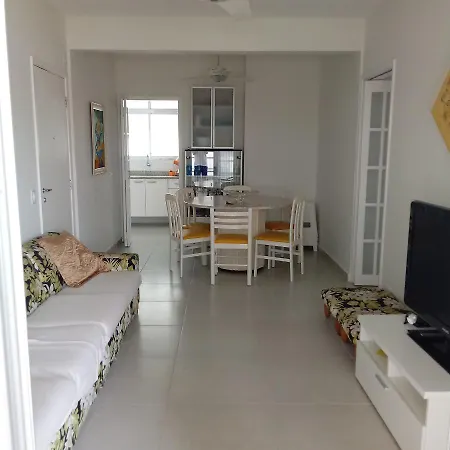 Apto frente praia Asturia Guaruja-3