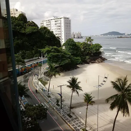 Apto frente praia Asturia Guaruja-2